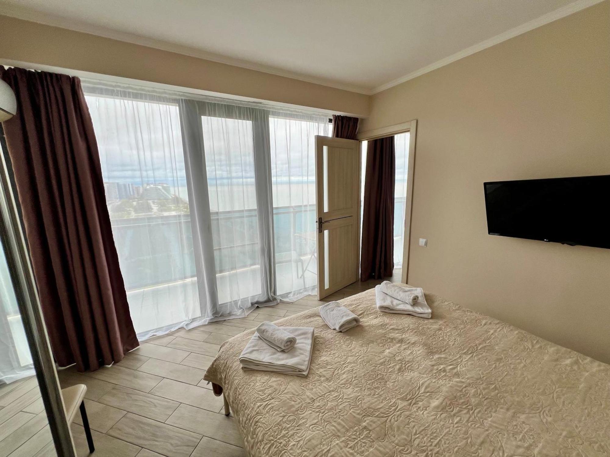 Orbi Beach Tower Batumi Luaran gambar