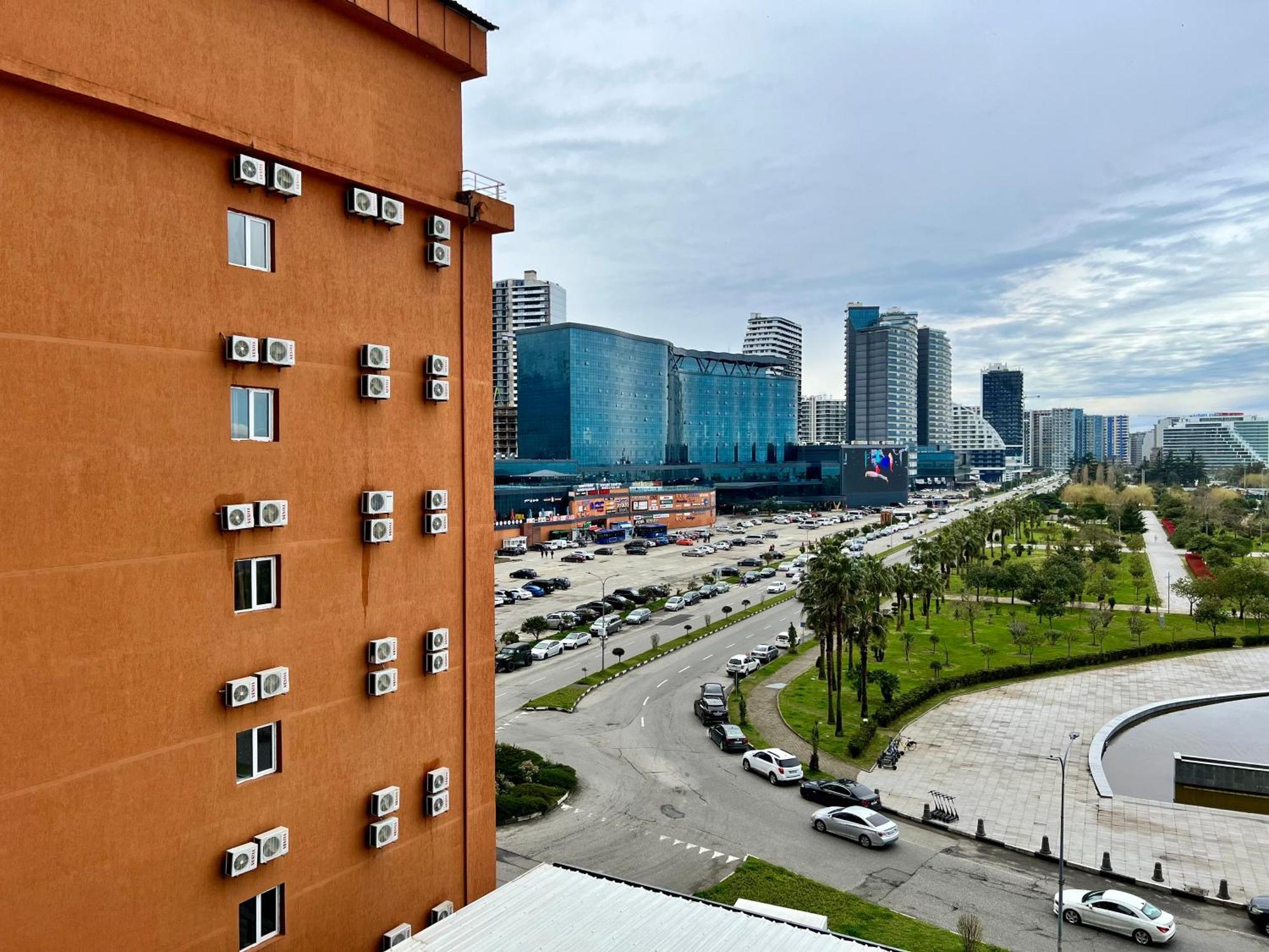 Orbi Beach Tower Batumi Luaran gambar