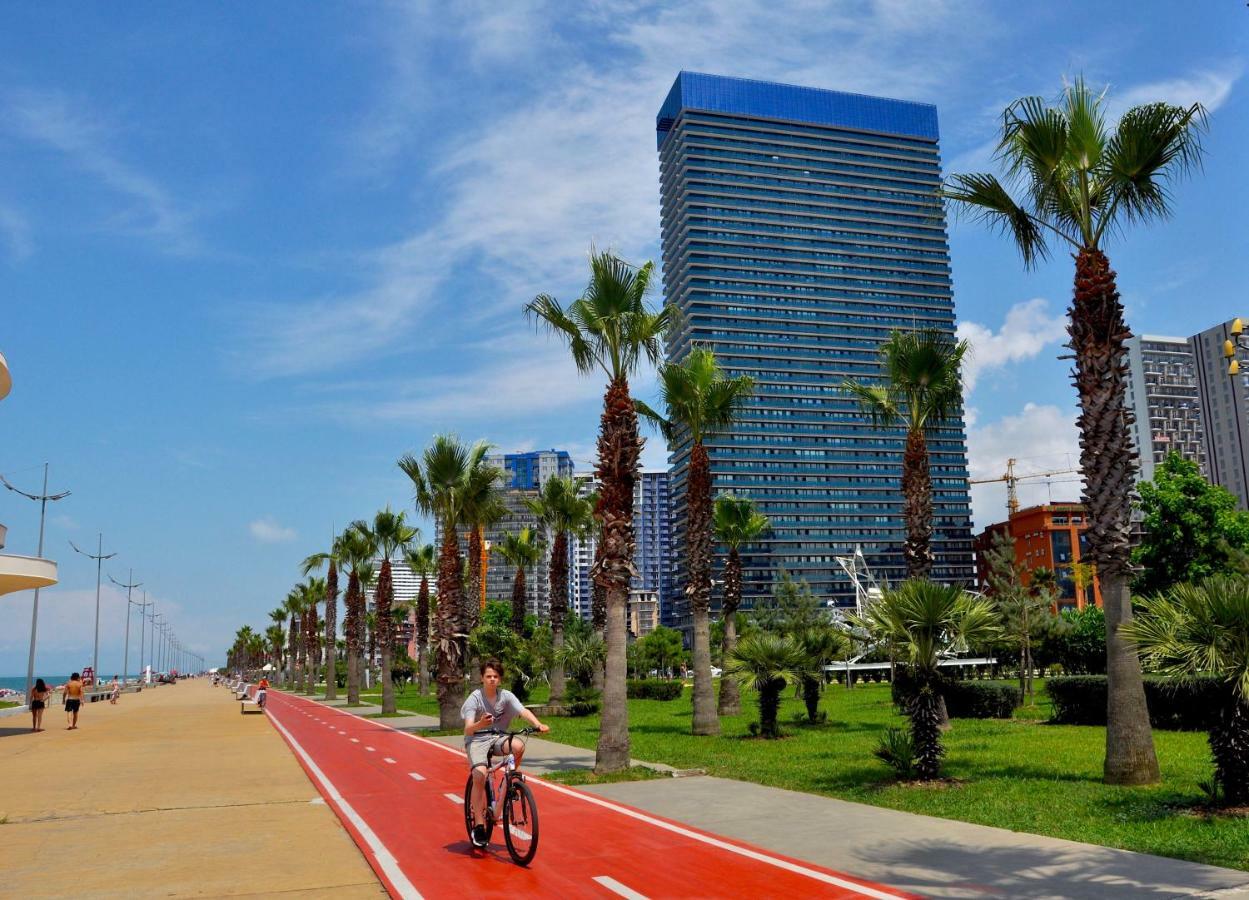 Orbi Beach Tower Batumi Luaran gambar